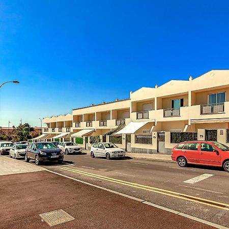 Апартаменты Luxury Townhouse Oasis Fanabe Адехе Экстерьер фото